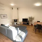 Cozy Atmos アパート